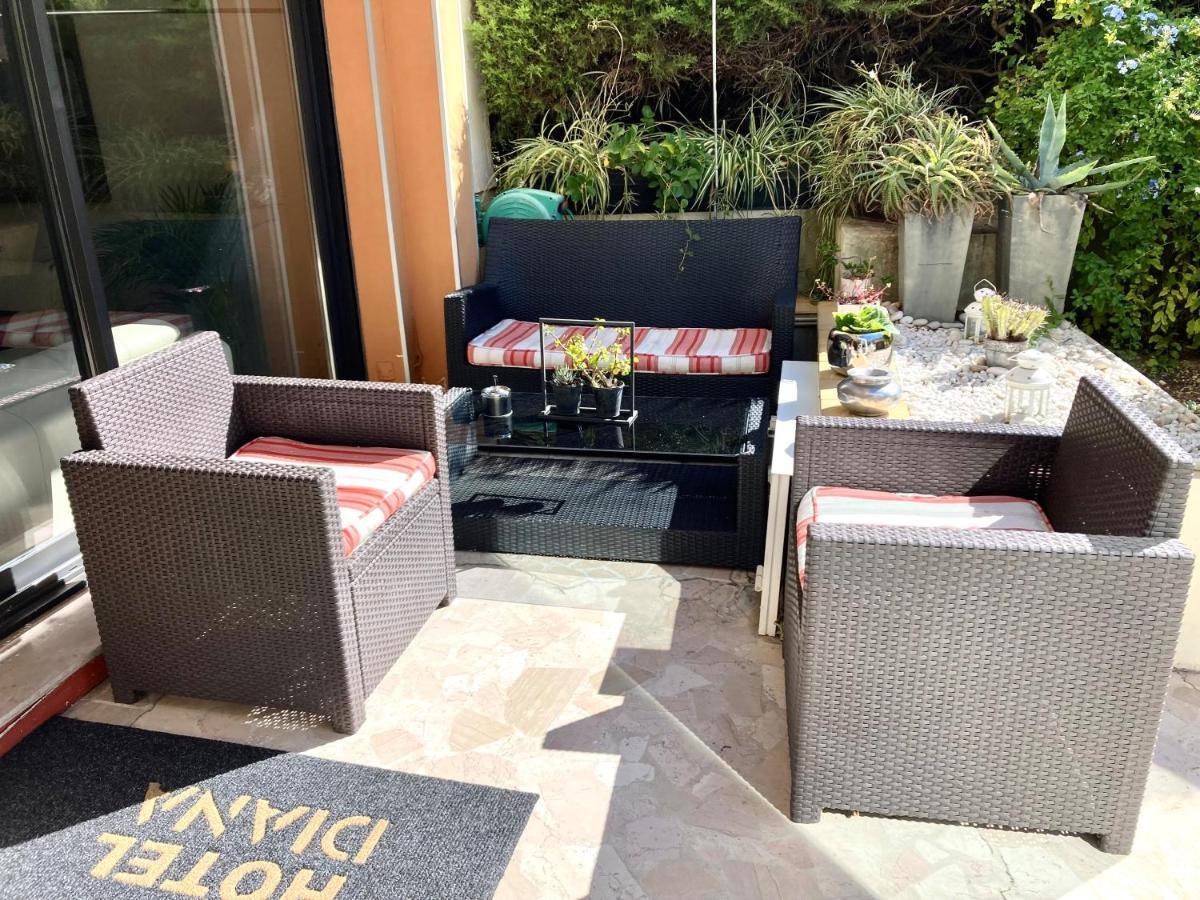 Hotel Diana Vence Exterior photo
